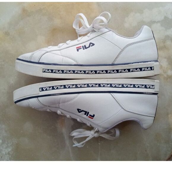 FILA Men\'s sz. 8 Original Court Leather White Shoes